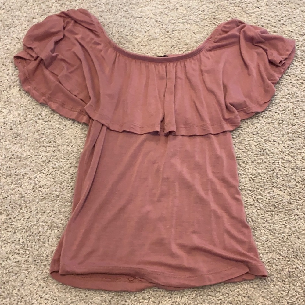 mauve off the shoulder flowy top!